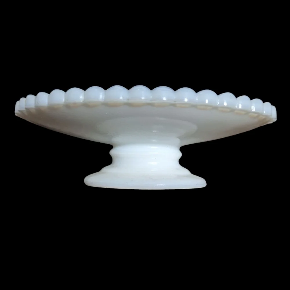 Vintage Avon White Milk Glass Collectible Cute Owl Soap Dish